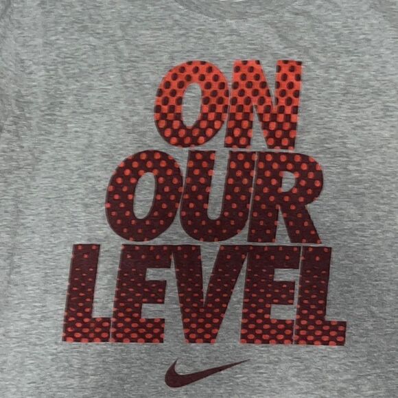 Nike Gray On our Level T-Shirt - M - Picture 2 of 4